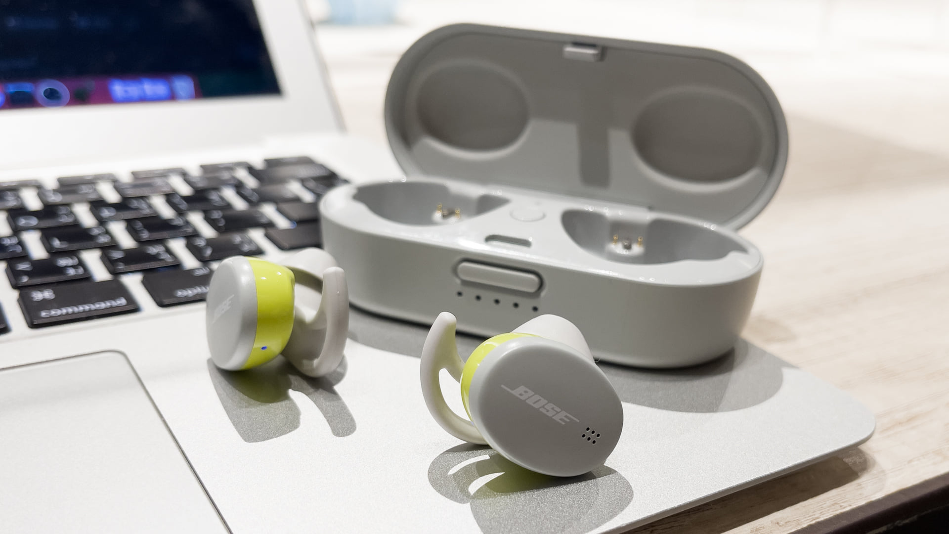 True Wireless Earbuds TWS