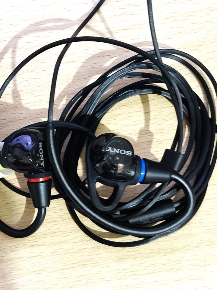 Sony IER-M500 Build and Cable Quality